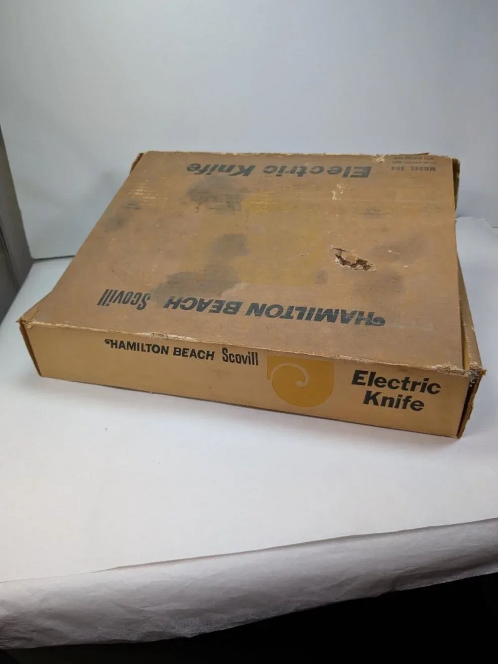 Vintage 1974 Hamilton Beach Harvest Gold Electric Knife Set Model 354 w/ Box